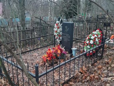 Могила неизвестных воинов Красной Армии, умерших от ран в медсанбате с. Федоскино в 1941 г.