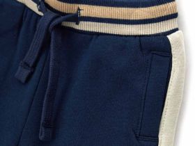 Брюки для маленького мальчика