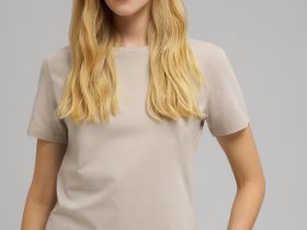 Приталенная футболка из джерси