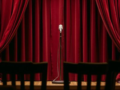 Динара Курбанова. Стендап концерт