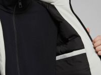 Утепленная куртка с капюшоном