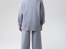 Комплект трикотажный для девочек: джемпер, брюки