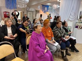 В Якутске открылась выставка «Бал снежной долины»