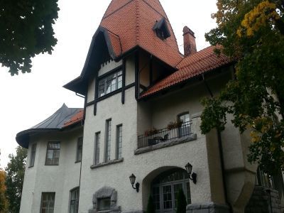 Особняк Фолленвейдера с участком парка и фрагментом ворот