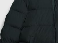 Утеплённая куртка с капюшоном и бесшовной стёжкой, Черный