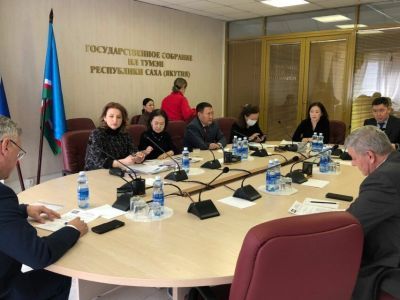 Круглый стол о субсидиях и льготах по оплате ЖКУ провели в Ил Тумэне