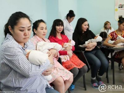 В Якутии число детей, родившихся у 17-летних и моложе матерей, уменьшается  