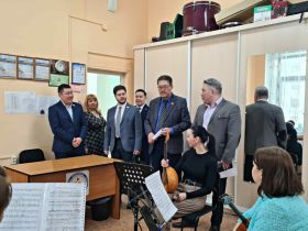 Выездная комиссия Якутской гордумы ознакомилась с деятельностью учреждений культуры