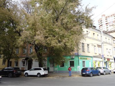 Главное здание больницы