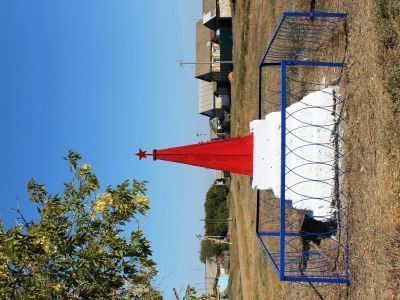 Братская могила красноармейцев, погибших в мае 1918 г. в бою с белоказаками