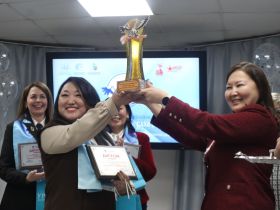 Педагог Чурапчинской гимназии стала абсолютным победителем конкурса «Учитель года» в Якутии