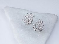 Пусеты из белого золота э4712пс12190270