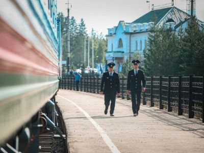 Компания «Железные дороги Якутии» ищет руководителя HR-управления