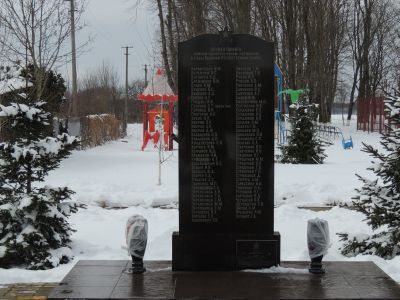 Обелиск в честь земляков, погибших в годы Великой Отечественной войны