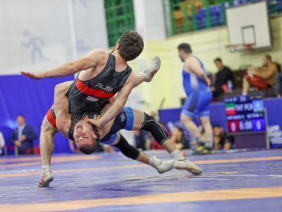 В Якутске завершился чемпионат России по вольной борьбе памяти Михаила Николаева