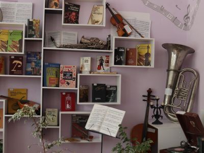 Модельная библиотека-филиал № 3 – Информационно-культурный центр «Мастерская искусств»