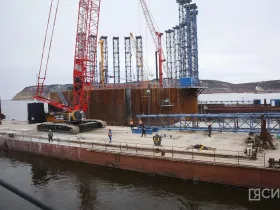 Делегация Совета Федерации ознакомилась с ходом строительства Ленского моста