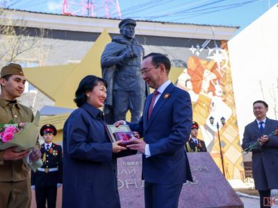 Ирина Гоголева получила премию главы Якутии имени Николая Кондакова