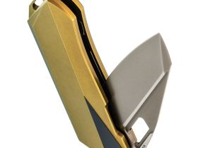 Складной нож Remette Woodpecker, сталь M390, рукоять титан, золотой