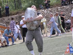 Победителя национального многоборья определили на Ысыахе Олонхо в Якутии