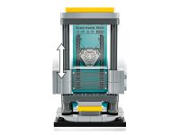 Super Heroes 76315 Конструктор Лаборатория Железного человека: Зал костюмов