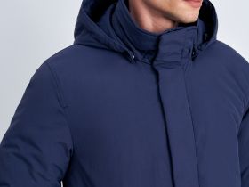 Куртка прямого силуэта с воротником-стойкой