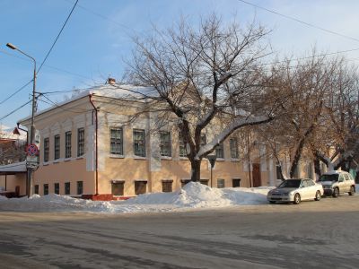 Здание бывшей городской аптеки