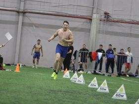 В Якутске начался отбор на Игры Дыгына с участием титулованных спортсменов