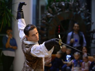 Билеты на Три мушкетёра (Арлекин) / Театр | Афиша | ИнфоТаймс