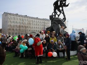 В Якутске отметили Первомай чествованием трудящихся и трудовых династий