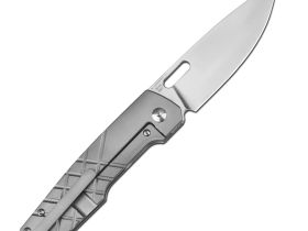 Складной нож Artisan Cutlery Gambit, сталь S90V, рукоять титан, серый