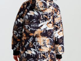 Пальто текстильное с полиуретановым покрытием для девочек