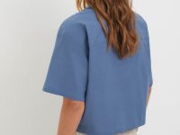 Укороченная блузка из хлопка и льна