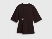 Футболка с брошью, Коричневый