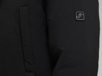 Пуховое пальто с накладными карманами