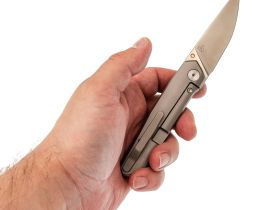 Складной нож Bestech VK-Kuze, сталь Magnacut, рукоять титан, серый