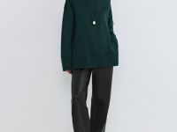 Объёмный джемпер с воротником-стойкой, Зеленый