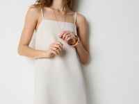 Молочное мини-платье из крепа Глория Джинс