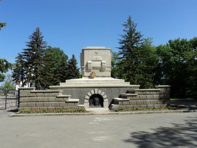 Могила Апанасенко Иосифа Родионовича (1890-1943)