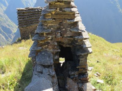 Склеп надземный № 1