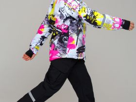 Куртка текстильная с полиуретановым покрытием для девочек