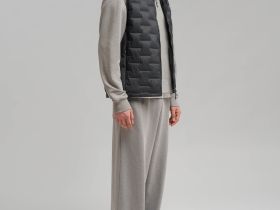 Стеганый пуховый жилет