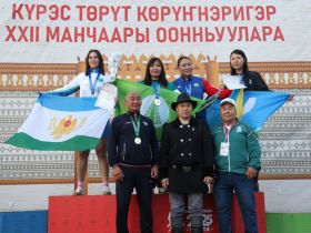 Первый из Анабара, и 26 лет ради золота. Мас-рестлеры разыграли медали Игр Манчаары