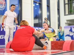 Абсолютные чемпионы мира благодарят "Железные дороги Якутии"