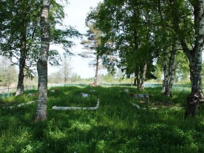 Воинское кладбище воинов Советской Армии, погибших в боях с немецко-фашистскими захватчиками в период Великой Отечественной войны 1941-1945 гг.