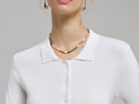 Легкий джемпер-поло приталенного кроя