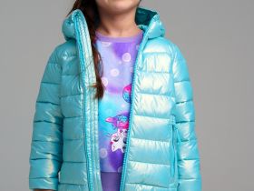 Куртка текстильная с полиуретановым покрытием для девочек