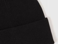 Шапка-бини, Черный