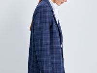 Однобортный жакет в клетку