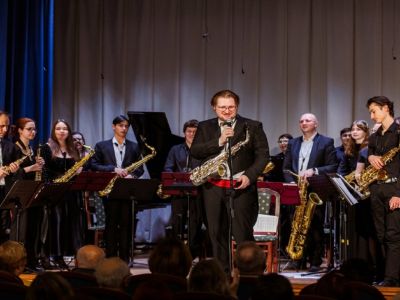Билеты на Санкт-Петербургский оркестр саксофонов. Шедевры мировой классики (Свято-Троицкая Александро-Невская лавра) / Концерт | Афиша | ИнфоТаймс